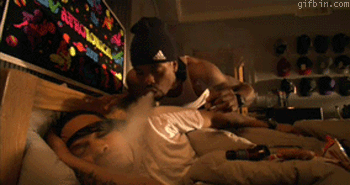 Исо, и да гледаш, и да не гледаш нищо няма да разбереш DDD.gif